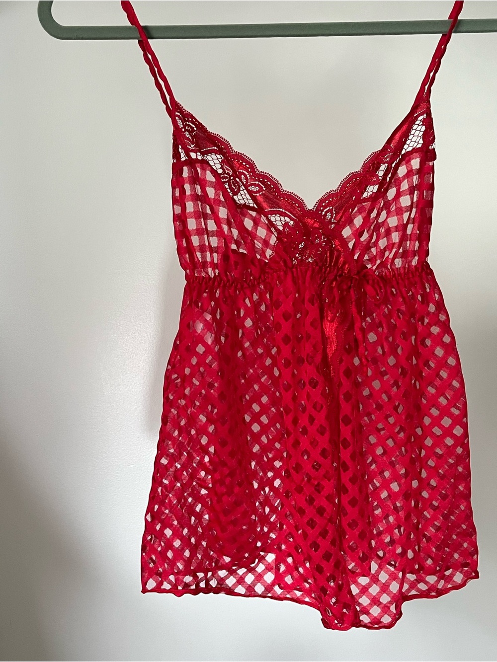Vintage Vanessa Red Lace & Mesh Babydoll Chemise Size Small